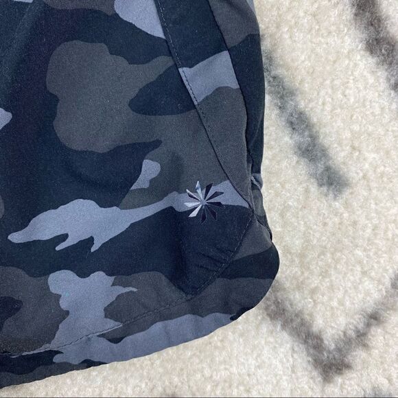 Athleta Girl All Play 3" Short - Picture 7 of 8